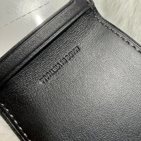 NWT COACH Luggage Tag With Penguin Print - Picture 3 of 4